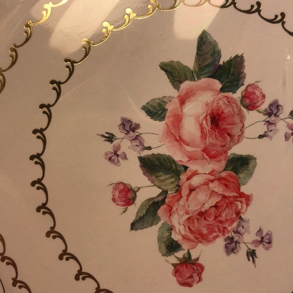 Talking Tables Truly Chintz paper plates - Picture 3 of 8